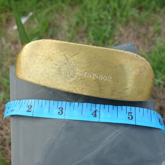 Vintage TNT 802 Right Handed Putter with Golf Pride Traction Action Grip - Picture 2 of 16